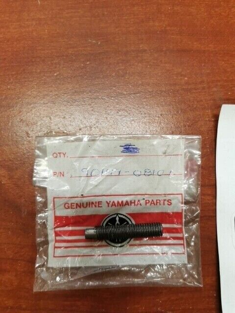 NOS Yamaha EC540 SRX440 SCREW 90149-08101-00 Y115