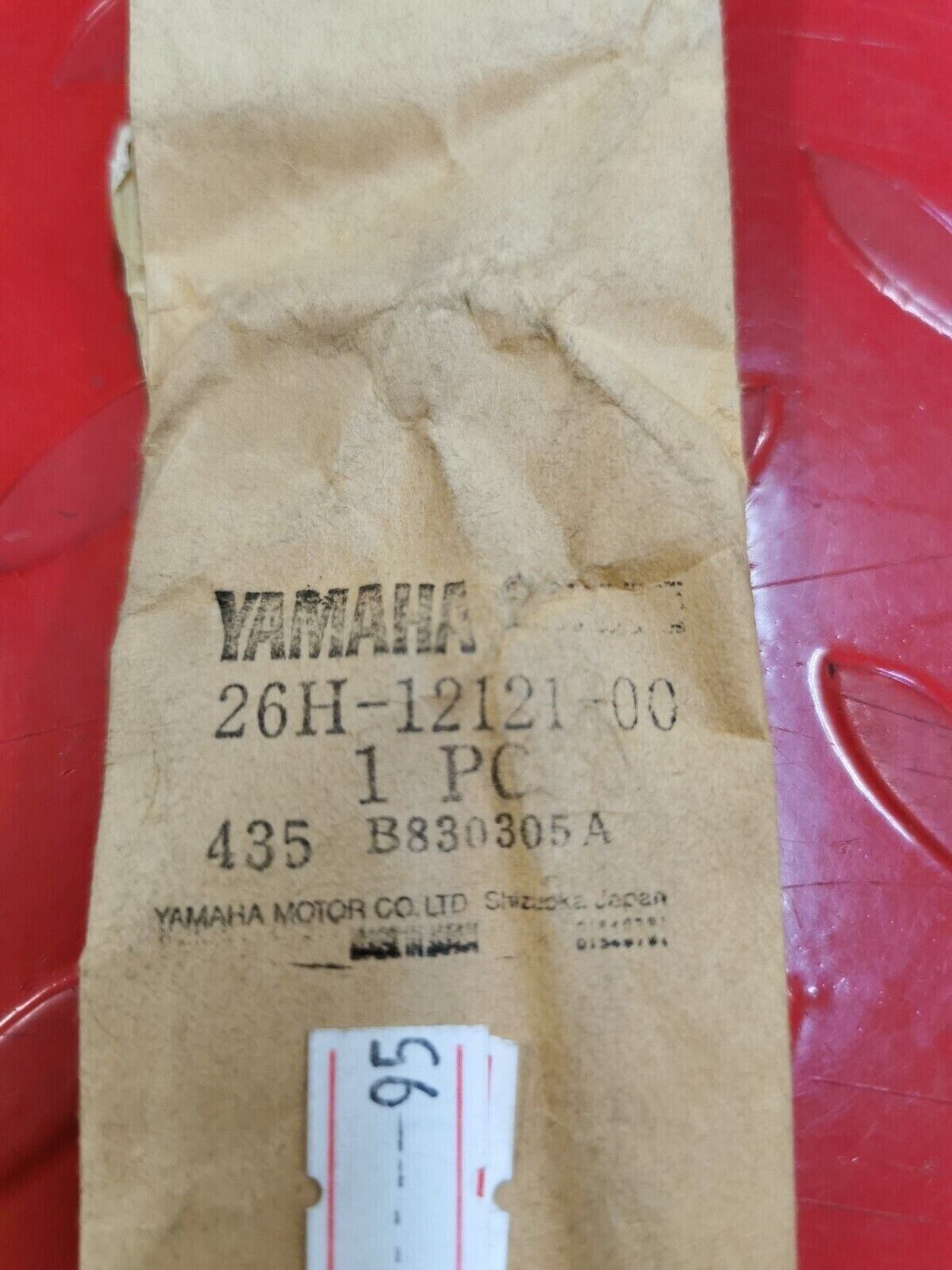 NOS Yamaha XVZ12 XVZ13 EXHAUST VALVE 26H-12121-00-00 26H-12121-11-00 Y26