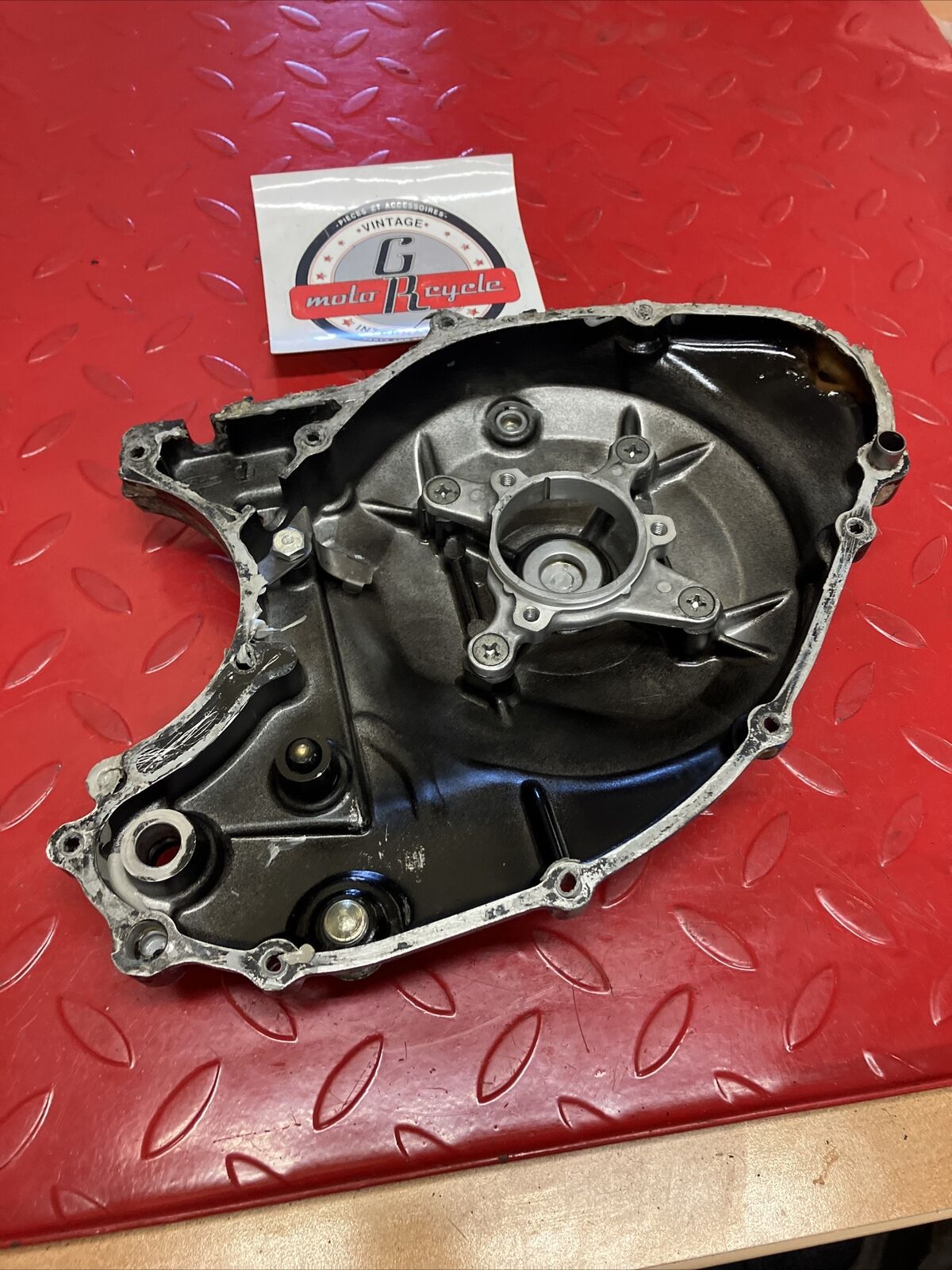 Honda XL250R 1982 Left crankcase stator cover 1983