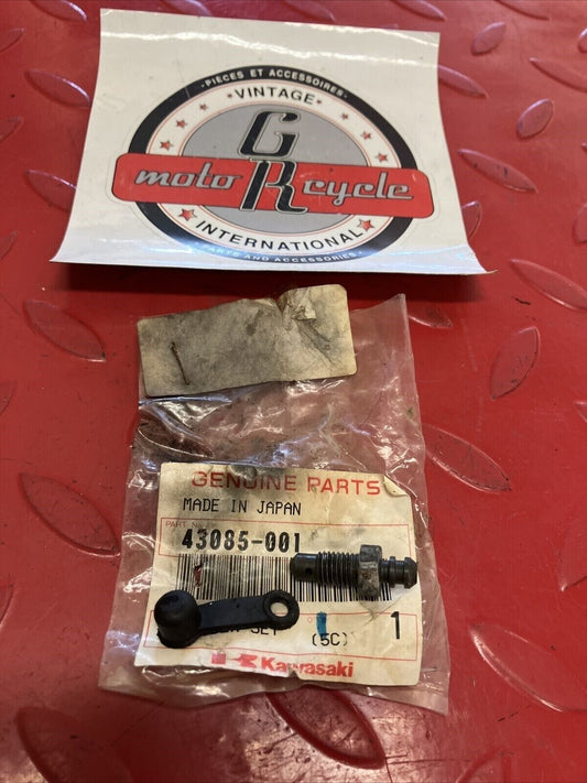 NOS KAWASAKI BLEEDER SET 43085-001 K12