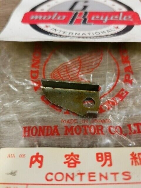 NOS HONDA CX500 1979 1980 PLATE CHAIN GUIDE 14624-415-000 H83