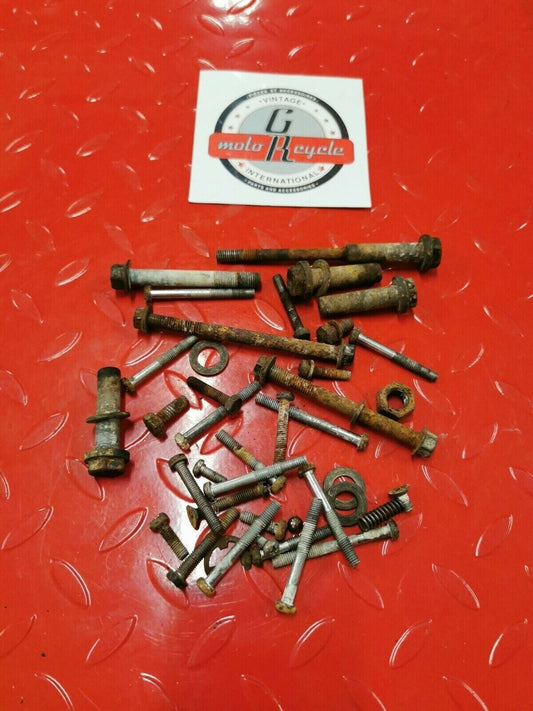Yamaha MX100 1980 motor engine hardware bolt nut crankcase bottom top end cover