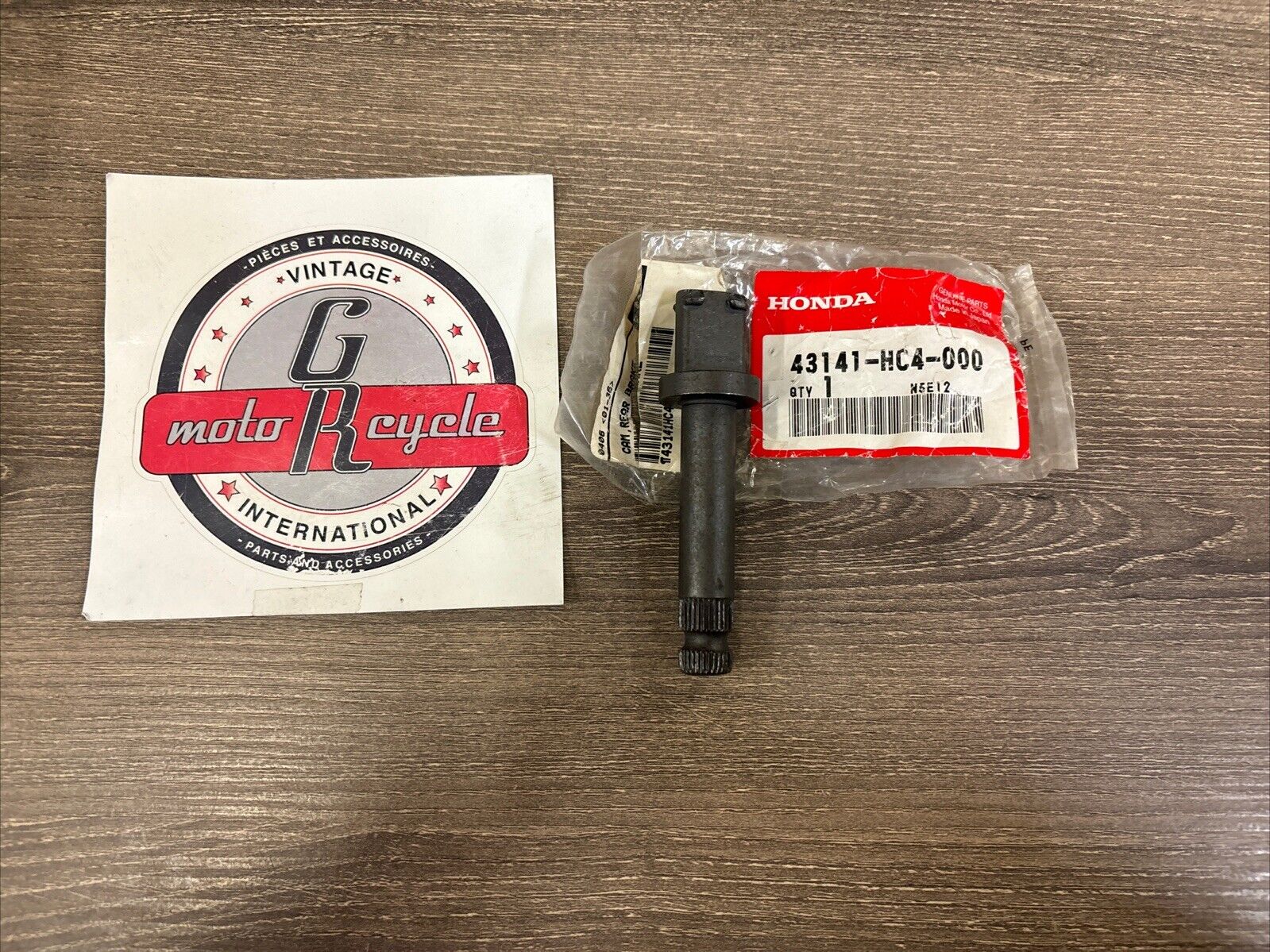 NOS Honda TRX300 TRX300FW REAR BRAKE CAM 43141-HC4-000 H134