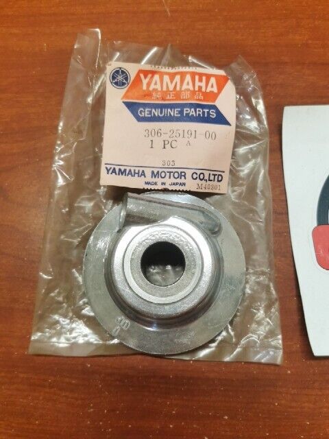 NOS Yamaha 1970 XS1 1972 XS2 1973 TX650 GEAR UNIT HOUSING 306-25191-00-00 Y134