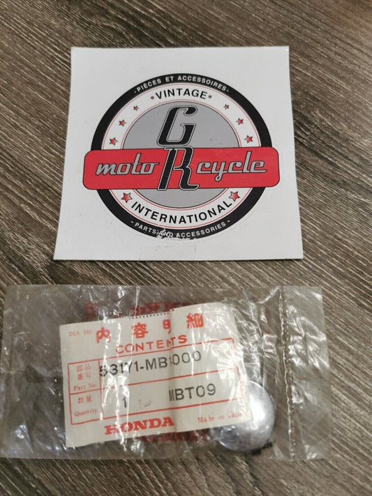 NOS HONDA  VT500C GRIP RUBBER CAP 53171-MB1-000 H51
