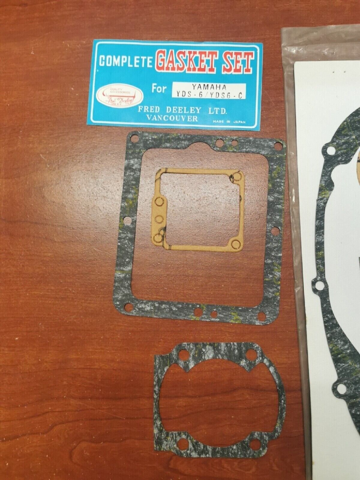 NOS Yamaha YDS6 YDS6C INCOMPLETE GASKET KIT SET 3 Y74