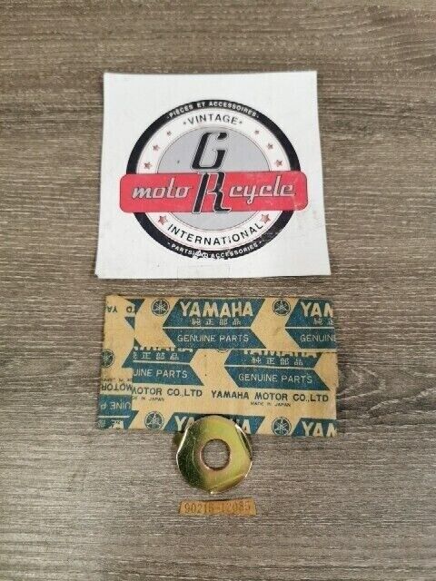 NOS YAMAHA GP246F SM292 SM292F GS300 1976 WASHER LOCK 90215-13085-00 Y149