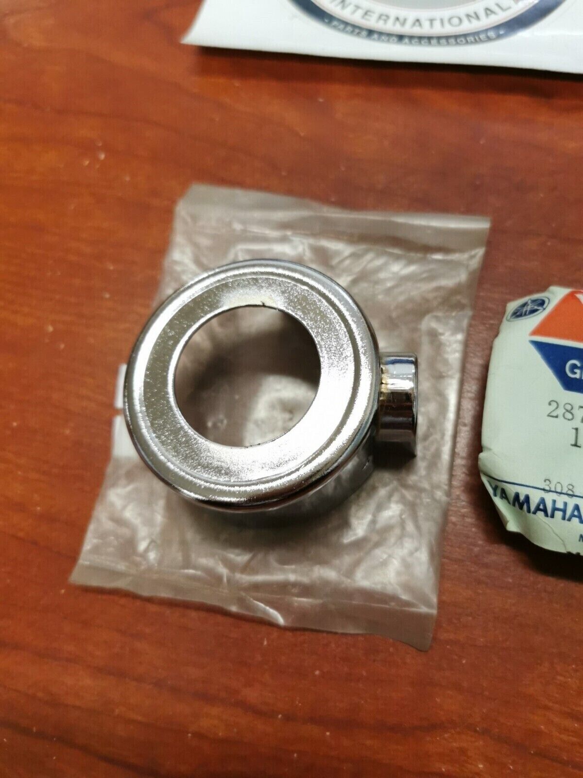 NOS Yamaha LS2 HS1 OUTER COVER 1 287-23122-60-00 Y86