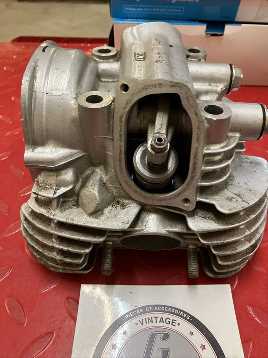 NOS Yamaha XV500 Virago 500 1983 1984 Cylinder head cover camshaft valve 1