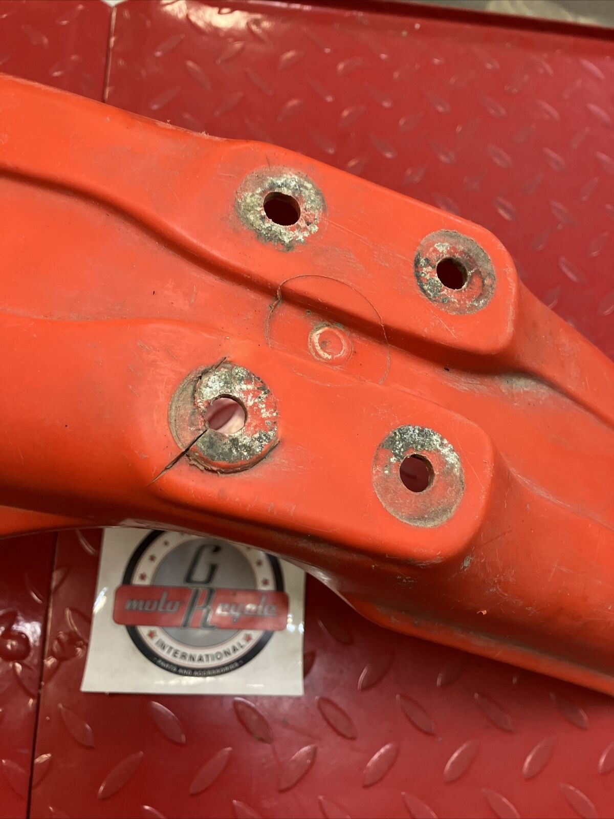 Honda CR250R 1984 front fender plastic fairing CR125R CR500R 61100-KA3-730ZA 3