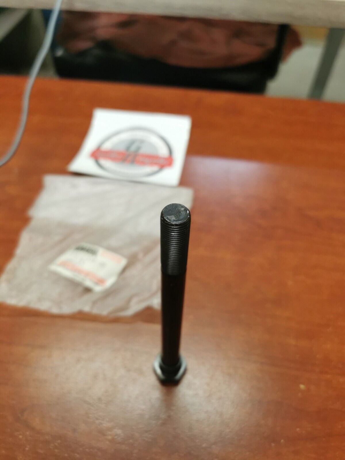 NOS Yamaha EX570 VK10 SR10 RX10 RST90 PZ50 BOLT (L=156.5MM) 8V0-17647-00-00 Y92