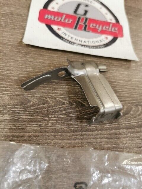 NOS HONDA TRX350 FOURTRAX 1986 - 1991 CLAMP WIRE 32111-HA7-670 H102