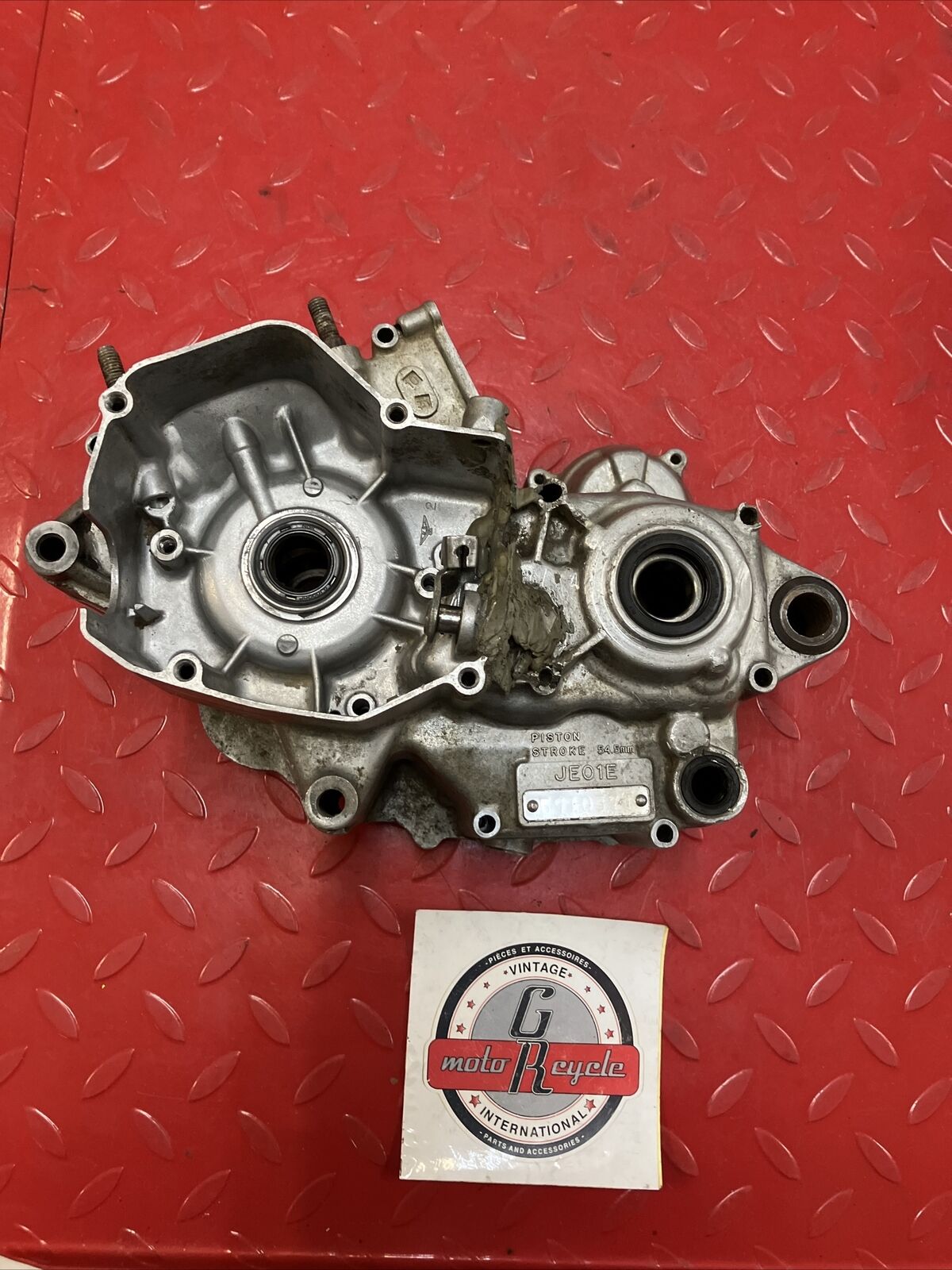 Honda CR125R 1998 crankcase left right