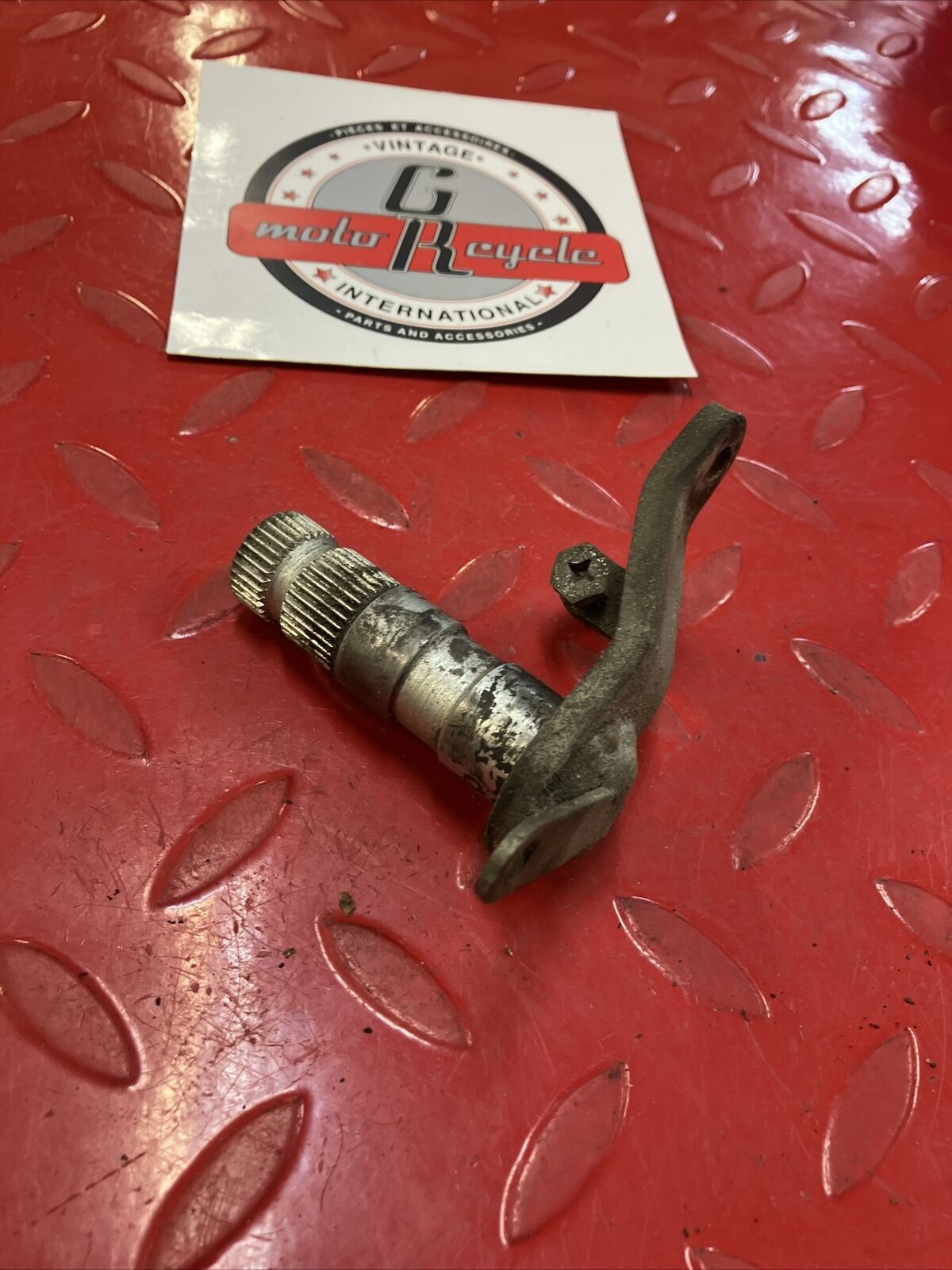 Yamaha XV500 1983 Virago 500 brake pedal lever arm pivot shaft spindle