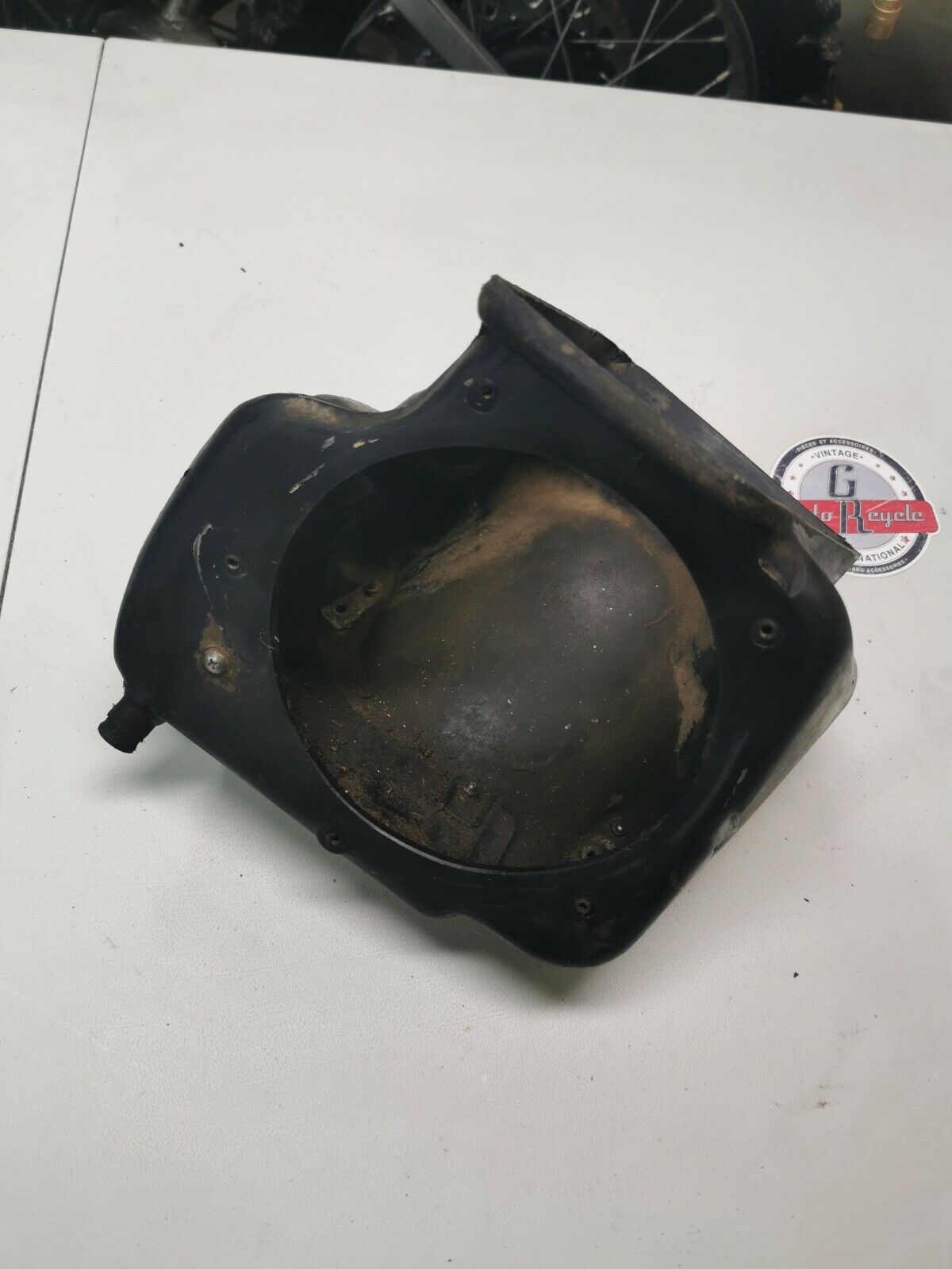 Suzuki RM125 1991 airbox air box cleaner filter case housing 1990