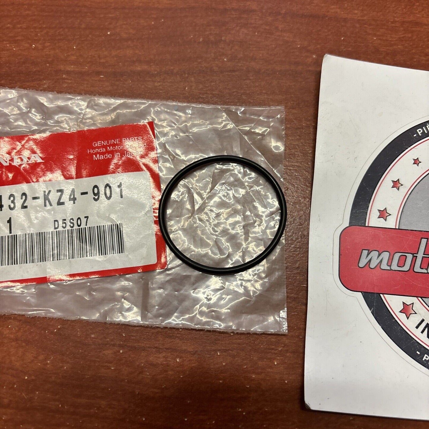 NOS Honda CR125R CR250R CR500R O-RING 37.5X2.0 52432-KZ4-901 H146
