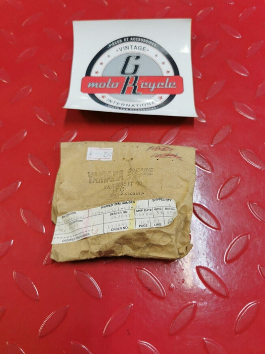 NOS Yamaha YZ400 IT400 IT425  FORK SHIFT 1 2X5-18511-00-00 Y22