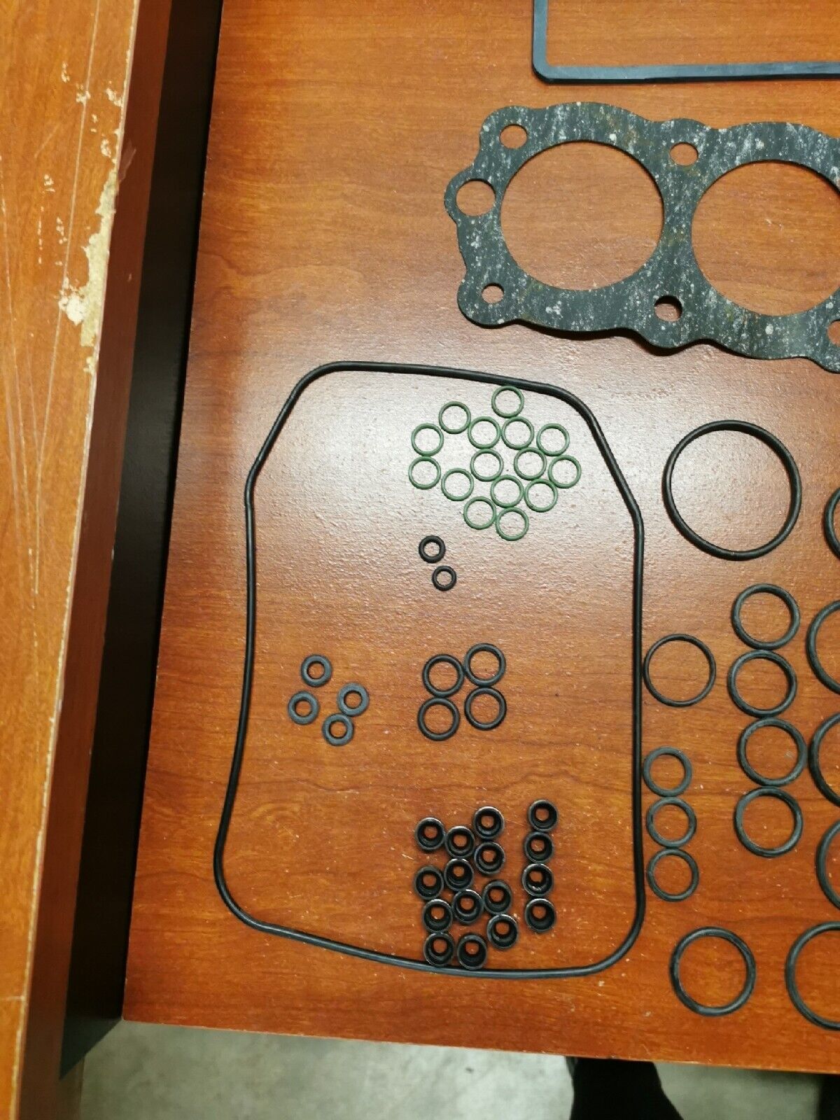 NOS Honda CB550 GASKET KIT INCOMPLETE H37 