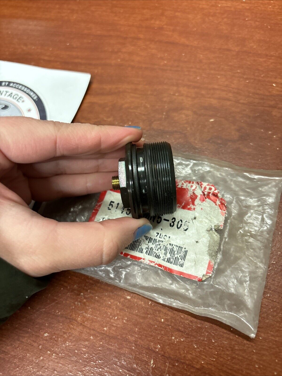 NOS Honda GL1500 FRONT FORK BOLT 51450-MN5-305 H177