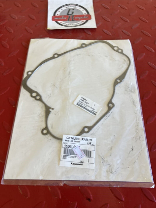 NEW NOS Kawasaki KX85 KX100 CLUTCH COVER GASKET 11061-0122 SUB 11009-1971 K10