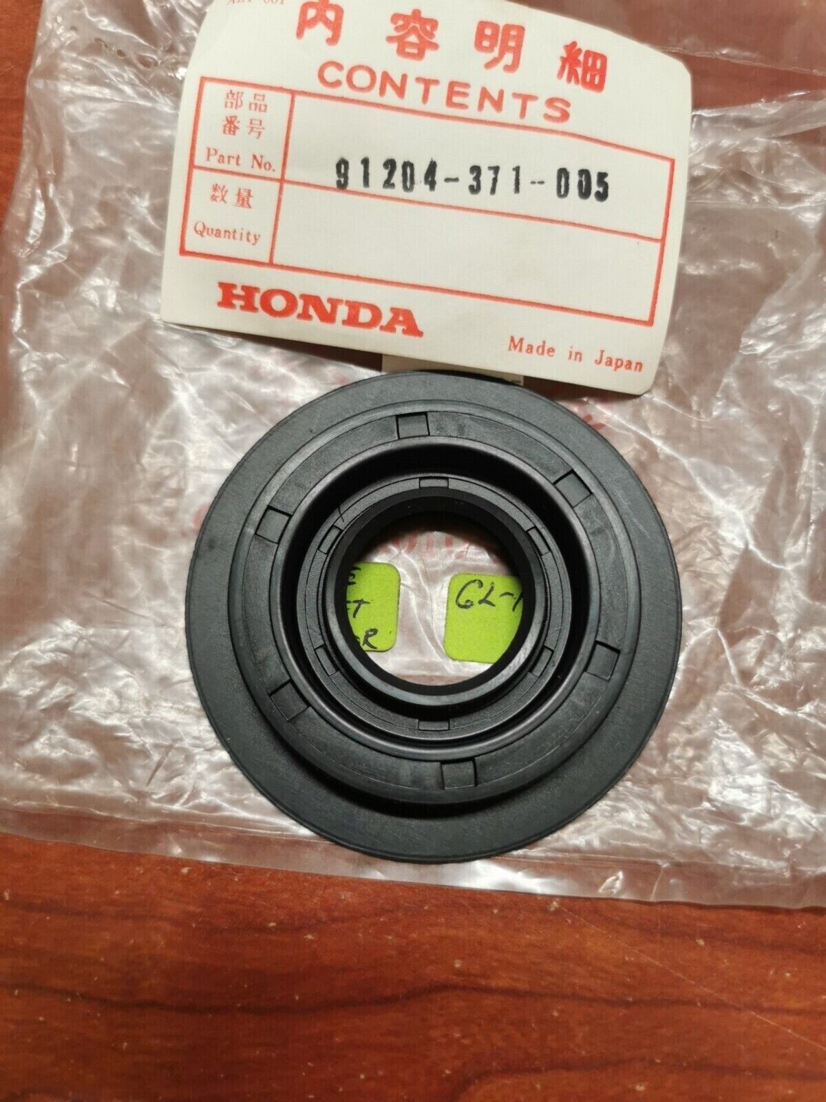 NOS Honda GL1000 GL1100 GL1200 OIL SEAL 91204-371-005 H64