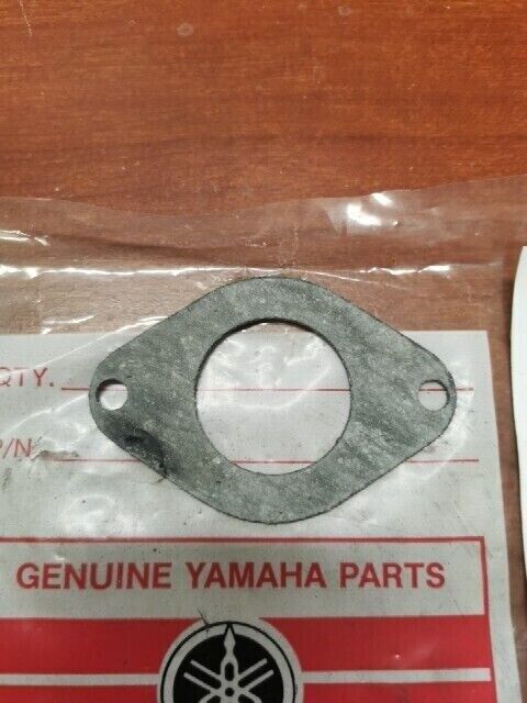 NOS Yamaha MANIFOLD GASKET 256-13556-00 SUB 256-13556-01-00 256-13556-11-00 Y143