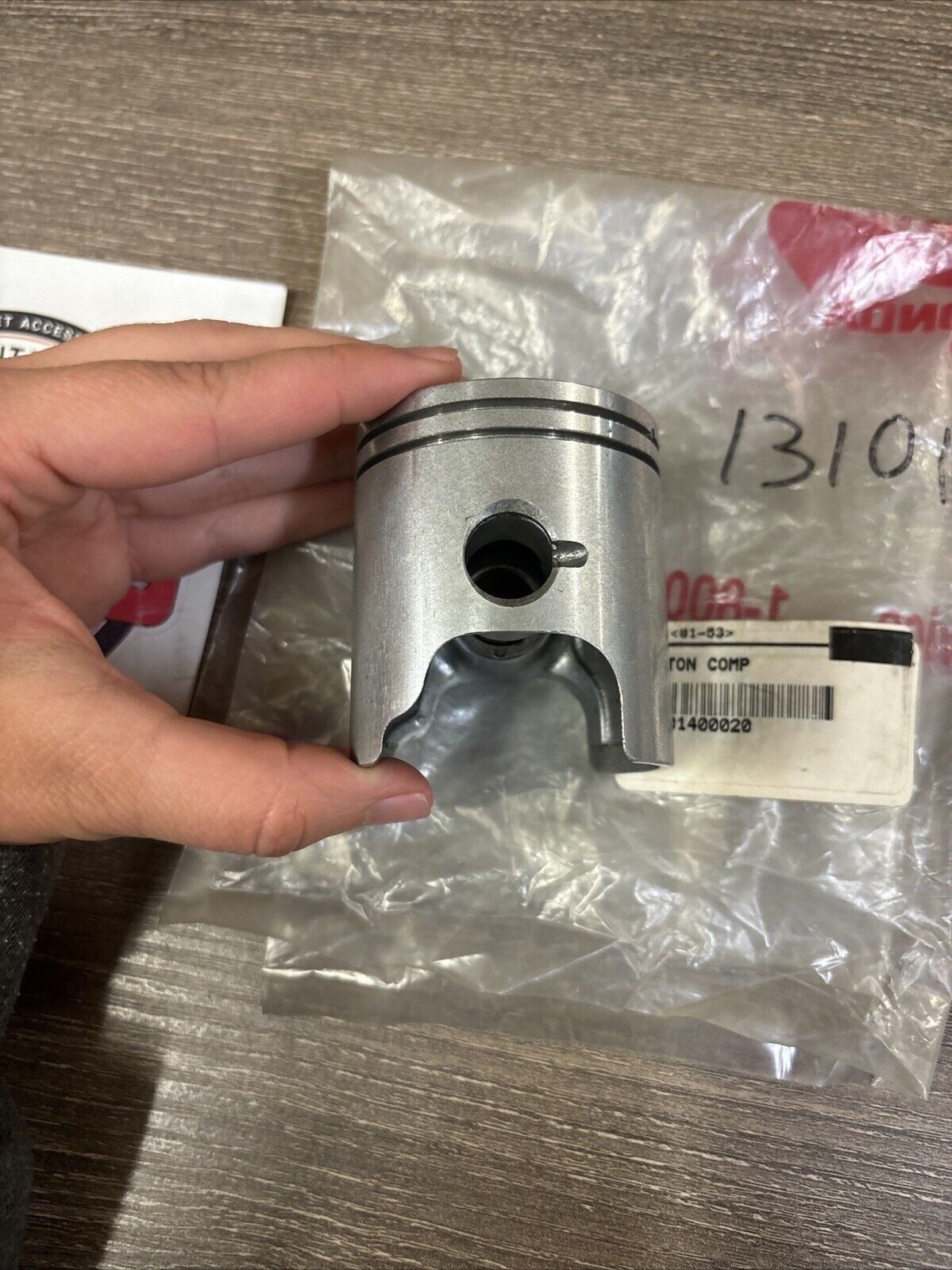 NOS Honda CR125M MT125R PISTON STD 13101-400-020 H136