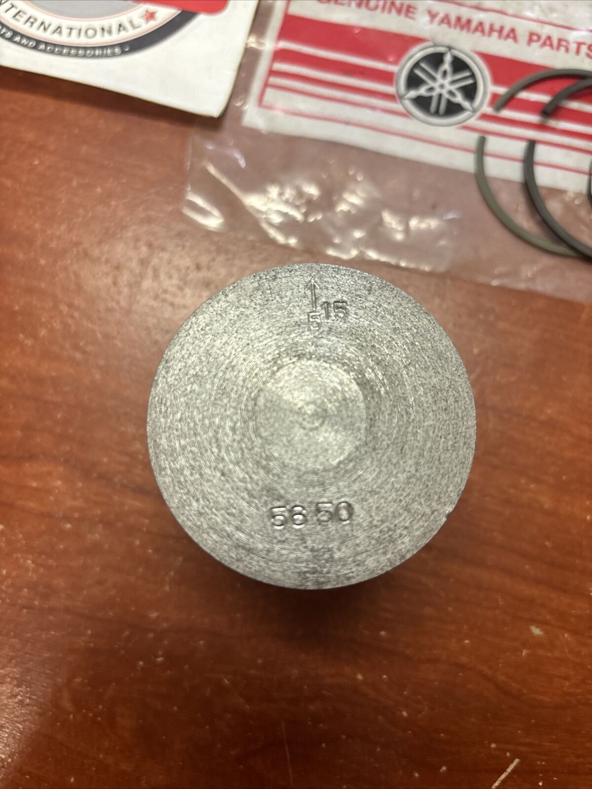 NOS Yamaha PISTON KIT O/S 0.50 NO CIRCLIP 316-11600-20-00 Y175