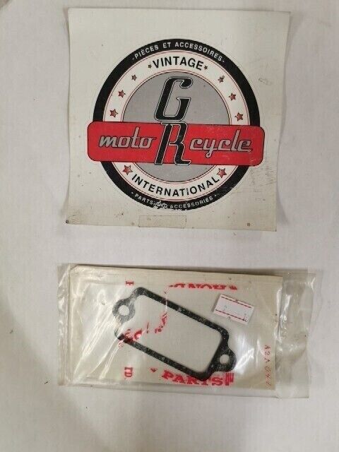 NOS HONDA VFR750R RC30 1990 GASKET BREATHER PLATE 12323-MR7-000 H100