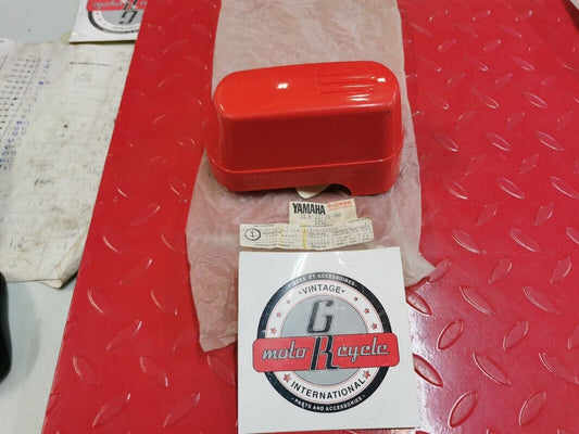 NOS Yamaha YAMAH0PPER QT50  COVER SIDE 2 3L8-21721-00-00  Y12