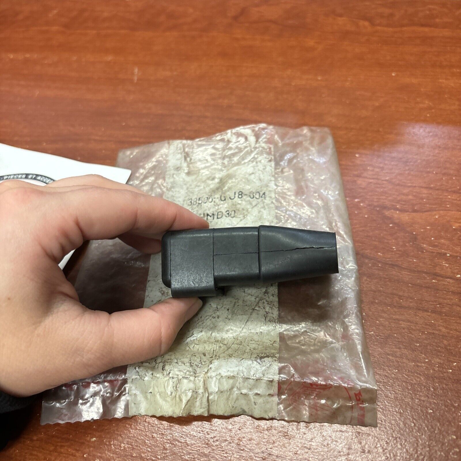 NOS Honda ATC200ES TRX200 STARTER RELAY SUSPENSION 38506-GJ8-004 H165