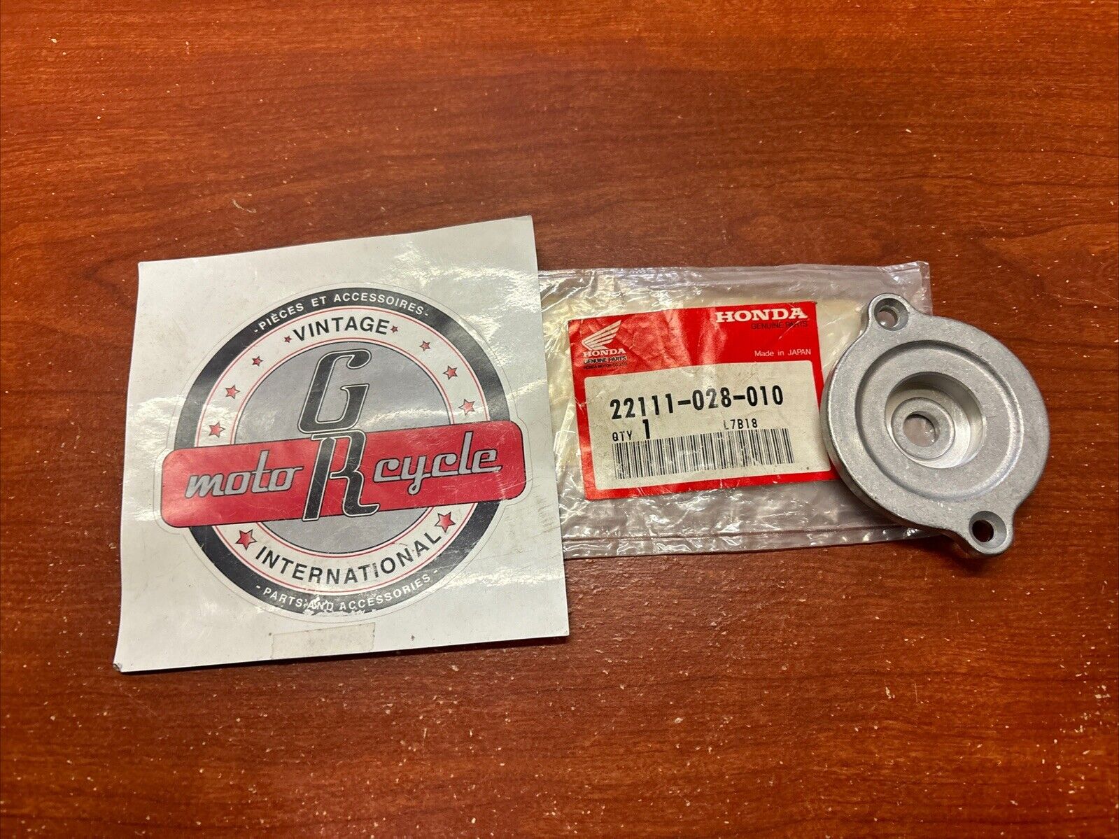 NOS Honda ATC110 ATC90 C90 CT110 CT90 CLUTCH COVER 22111-028-010 H162