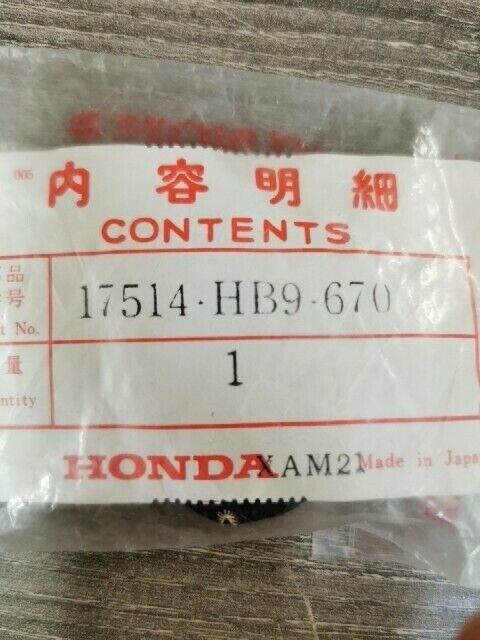 NOS HONDA TRX250R 1989 - 1987 RUBBER TANK RR 17514-HB9-670  H105