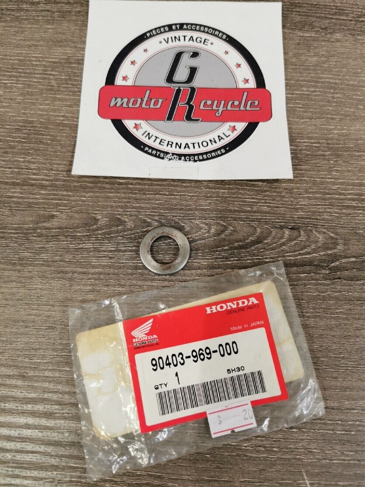 NOS HONDA ATC200ES 1984  WASHER SPECIAL 15MM 90403-969-000 H46