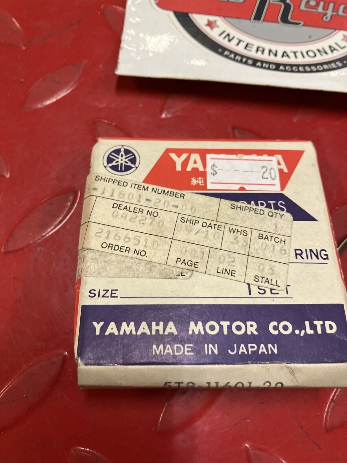 NOS Yamaha YZ80 1976 - 1980 PISTON RING SET (2ND O/S) 0.50 5T8-11601-20-00 Y34