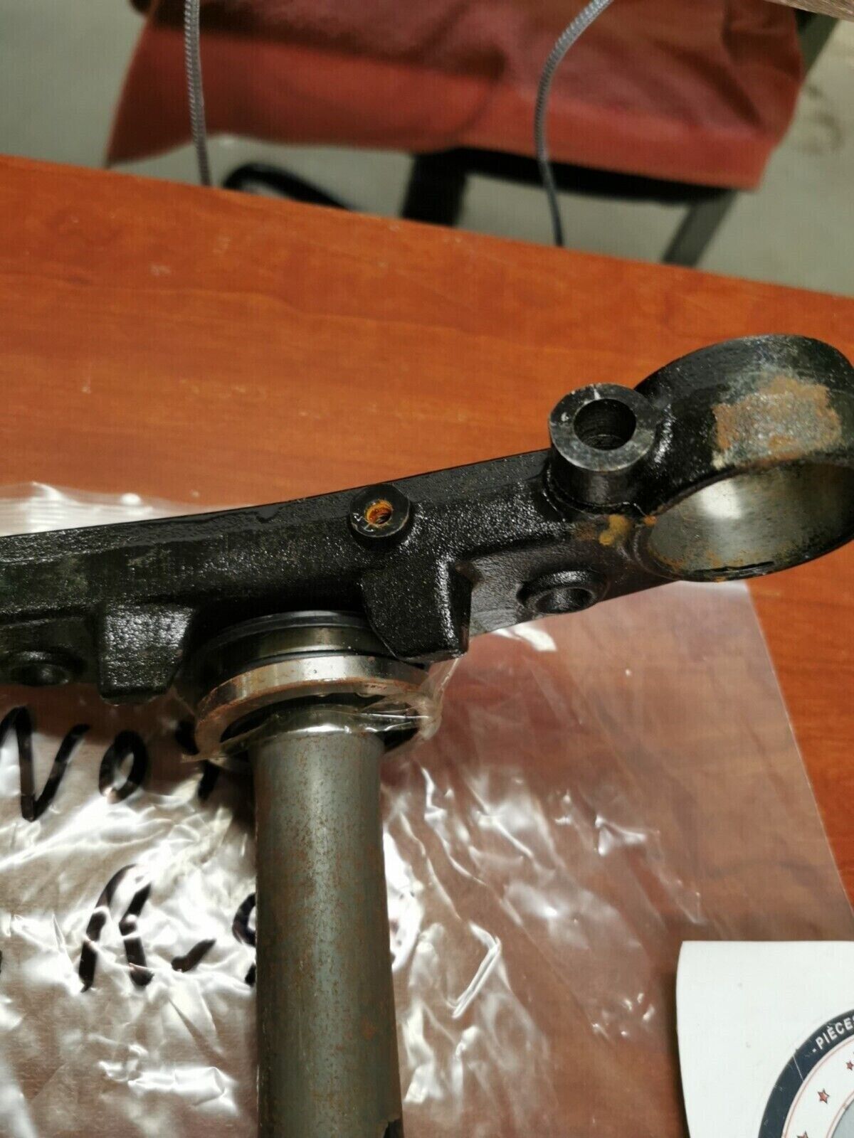 NOS Honda 1995 1996 CBR600F3 1996 CBR600SJR STEERING STEM SUB. 53219-MAL-G00 H64