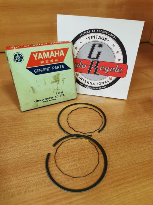 NOS YAMAHA  Ct2 Ct3 1972   PISTON RING SET  314-11610-00 Y48