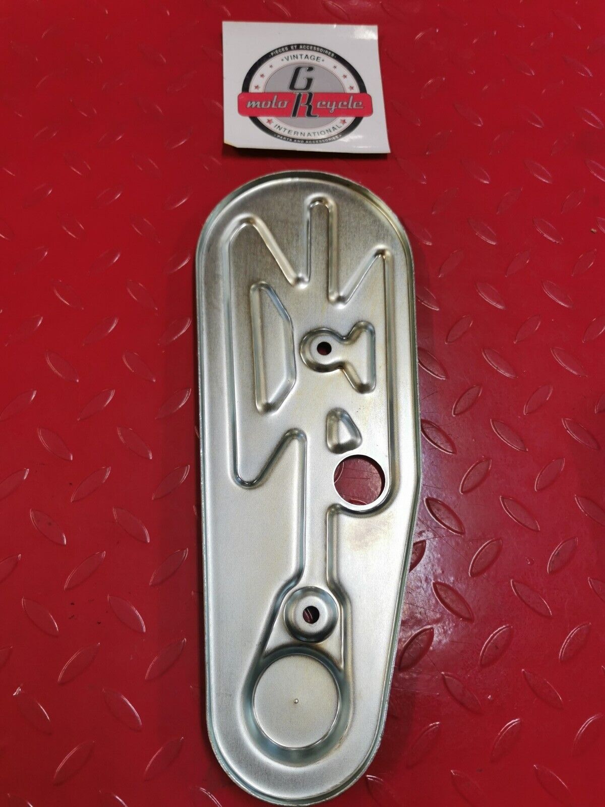 NOS YAMAHA ET250 ET340 ET300 EC340 CAP HOUSING 8F3-47543-00-00 Y28