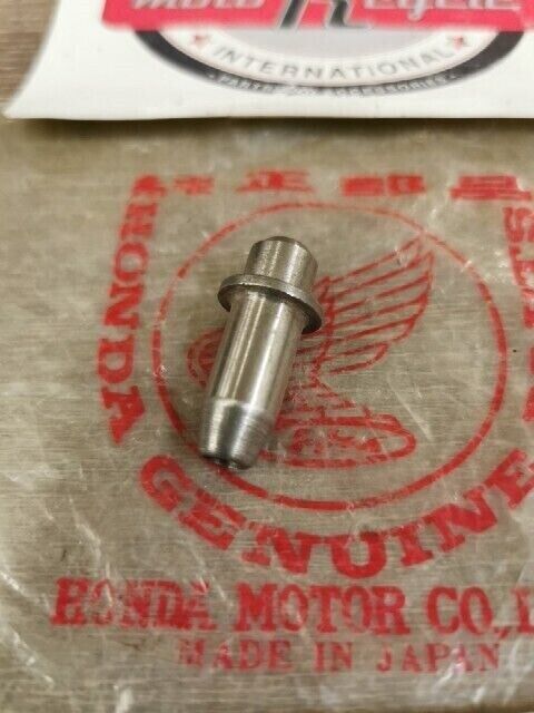 NOS HONDA C110 1962 C115 C350 TS50 GUIDE IN VALVE 12021-011-300 H79