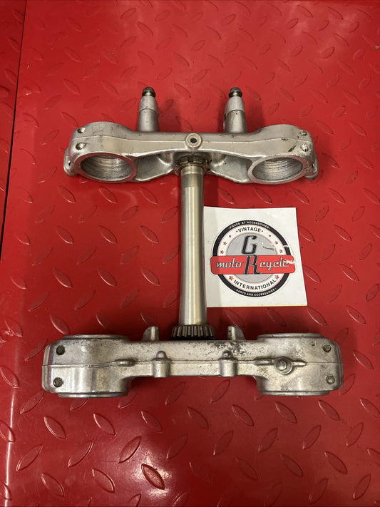 Honda CR250R 1991 Steering stem top bridge triple tree clamp 1990
