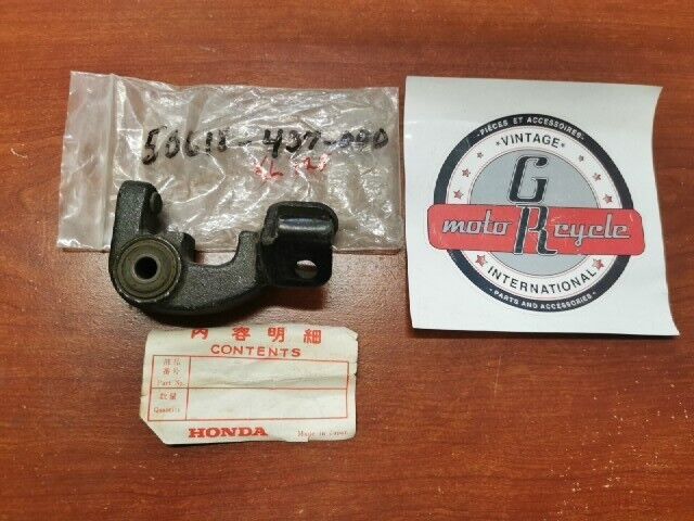 NOS Honda XL125S XL185S XR185 RIGHT STEP BAR 50618-437-000 H84