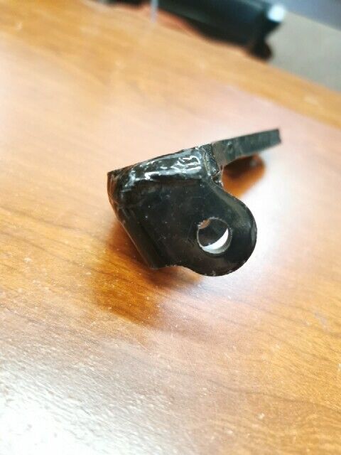 NOS Honda 1983 ATC250R LEFT FOOTPEG PLATE 50642-964-010 H84