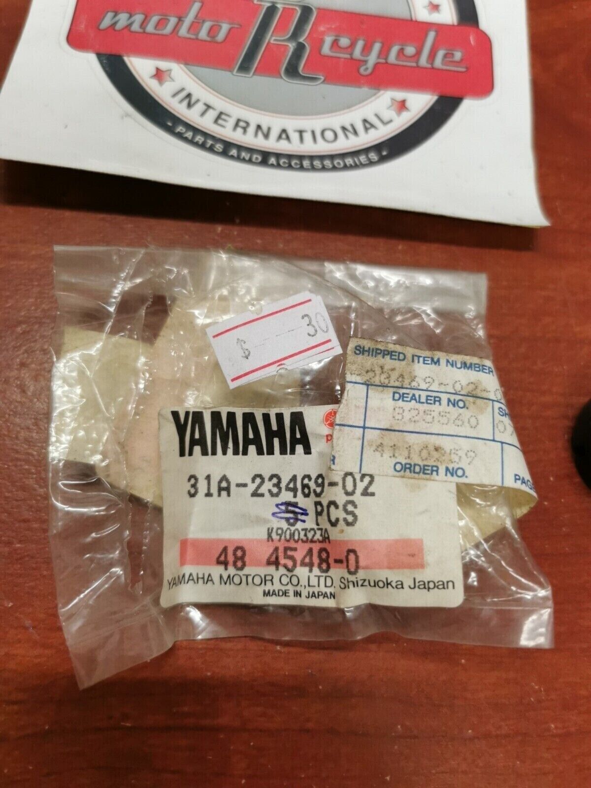 NOS Yamaha FJ600 XJ900 BOLT CAP 31A-23469-02-00 Y93