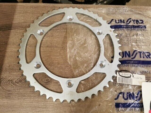 NOS SUNSTAR Yamaha TT600N IT250J IT490K WR400FK DRIVEN SPROCKET 50T 2-368550 J57