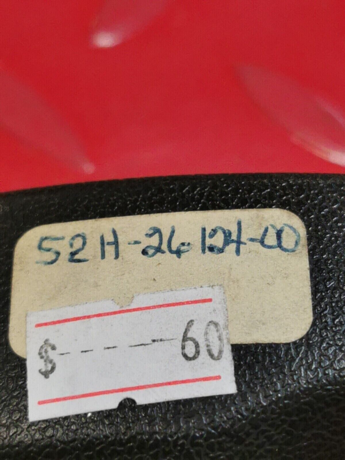 NOS YAMAHA YFM200 1985 - 1989 PROTECTOR HDLBR 52H-26124-00-00 Y28