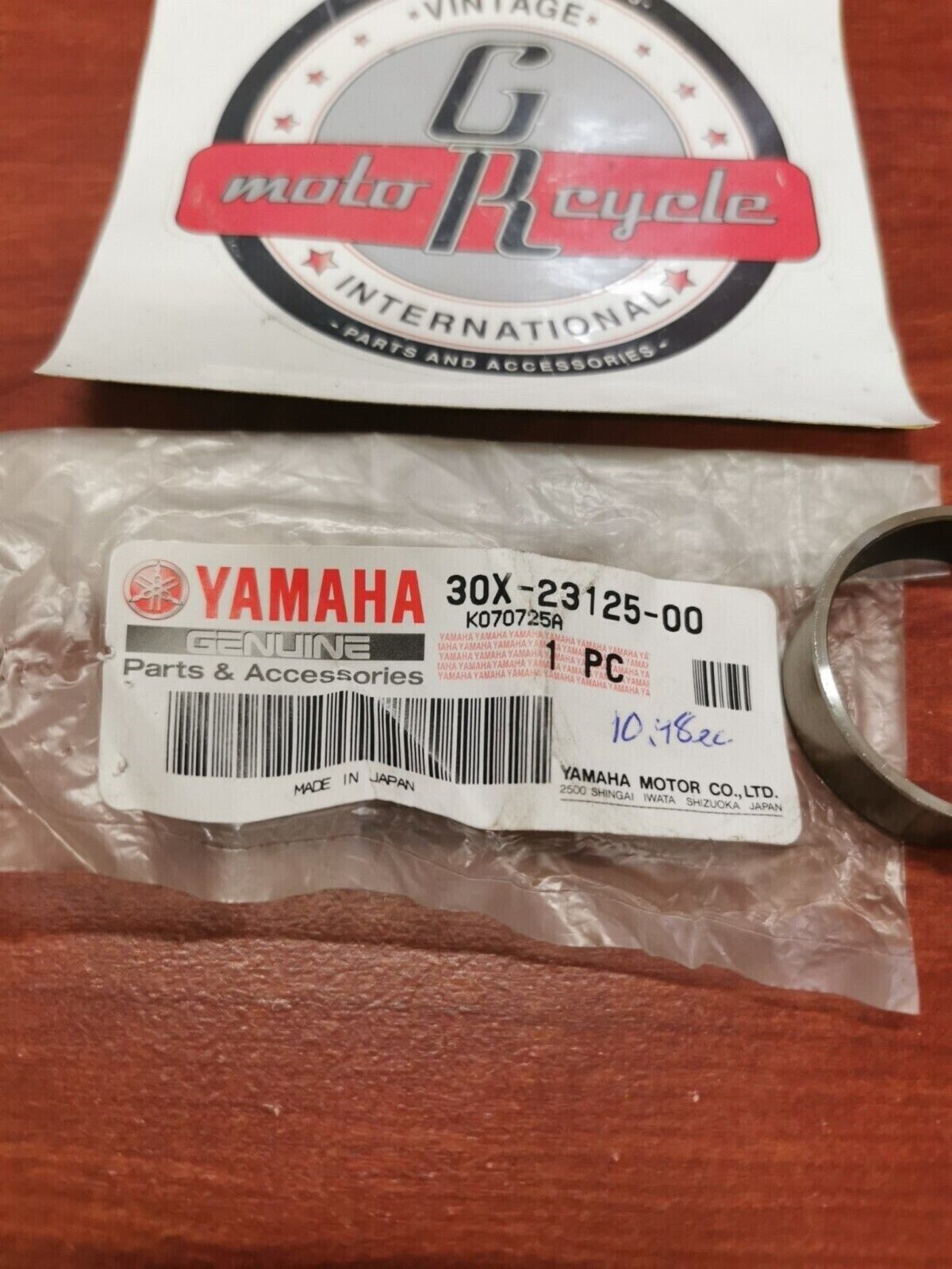 NOS Yamaha XT350 YX600 FZ600 TY350 SRX600 XT250 SLIDE METAL 30X-23125-00-00 Y92