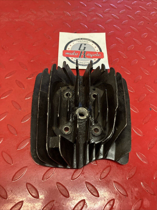 Yamaha DT125 1978 cylinder jug barrel head 2