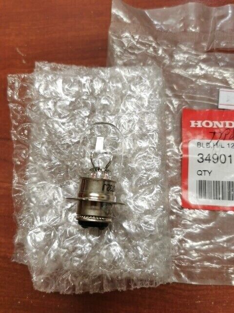 NOS Honda TRX200 TRX250 TRX300 TRX400 TRX450 HEAD LIGHT BULB 34901-706-000 H104