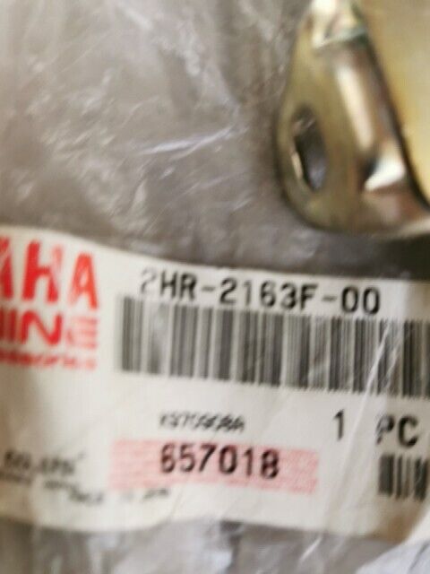 NOS YAMAHA YFM350FWE YFM350FWH YFM400FWB COVER REAR FENDER 2HR-2163F-00-00 Y104