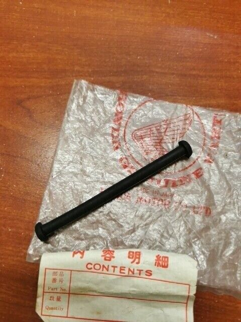 NOS Honda 1974 CR125M 1977 1978 MT125R SIDE COVER BAND 83503-360-000 H107